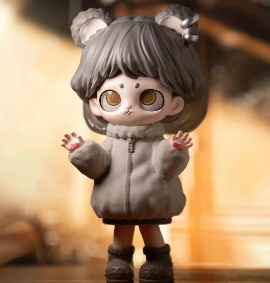 Kiki fantasy pet shop figure - open box