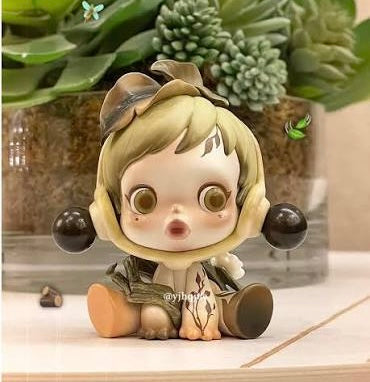 Skullpanda ink plus blossom figure - open box