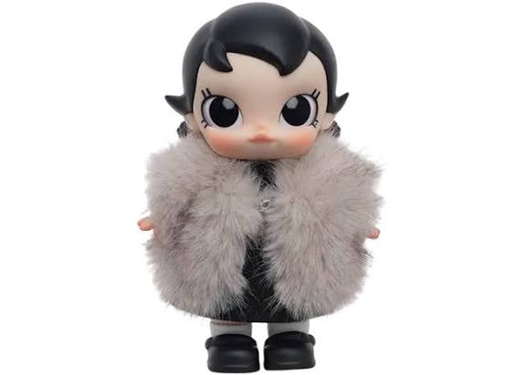 Molly winter fit check vinyl plush series blind box