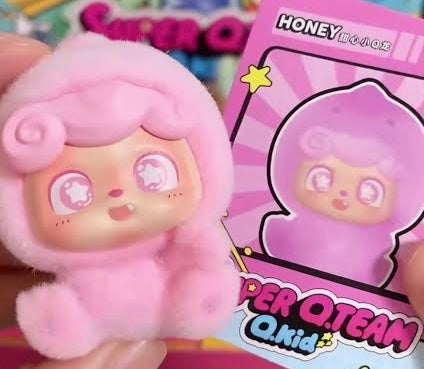 Q kid super Q team figures - open boxes