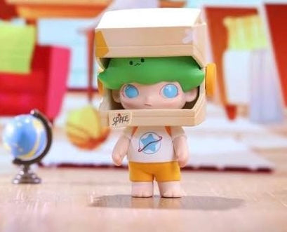 Dimoo space travel figure - open box