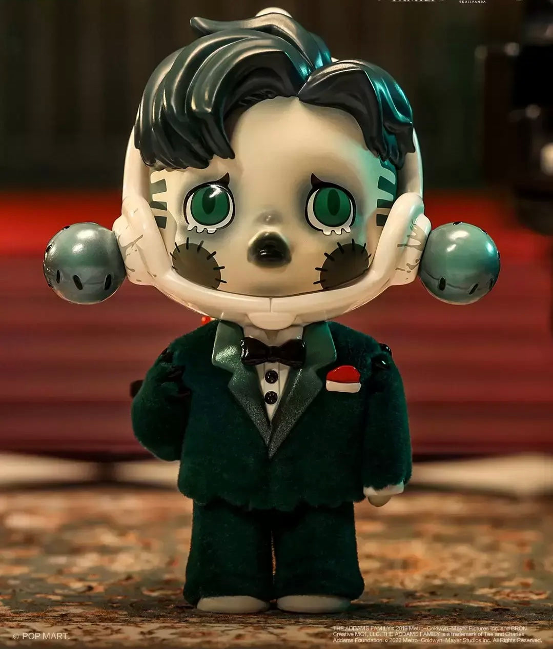 Skullpanda Addams family figure - open boxes