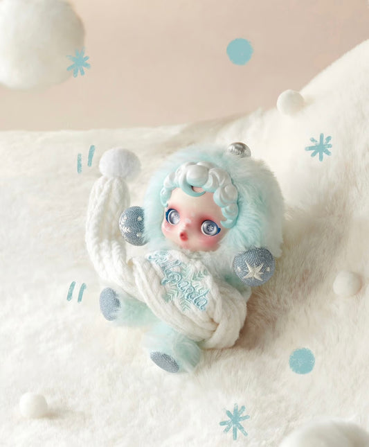 Skullpanda winter symphony plush - open box