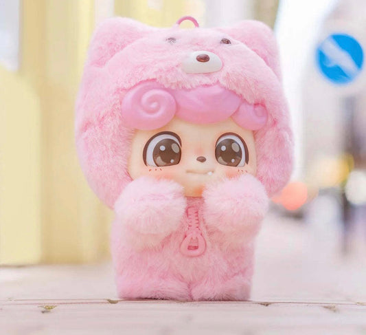 Q kid be your Q baby figure - open boxes