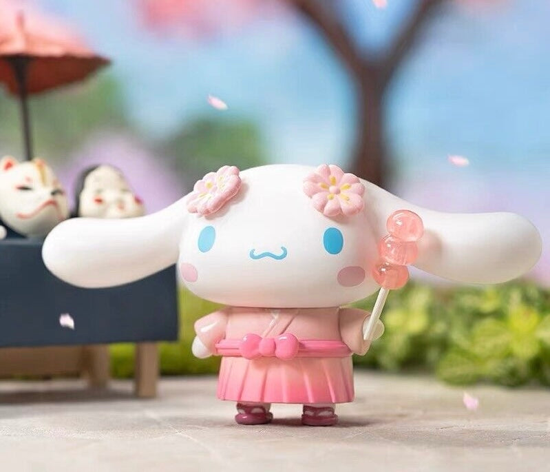 Sanrio sakura figure - open box