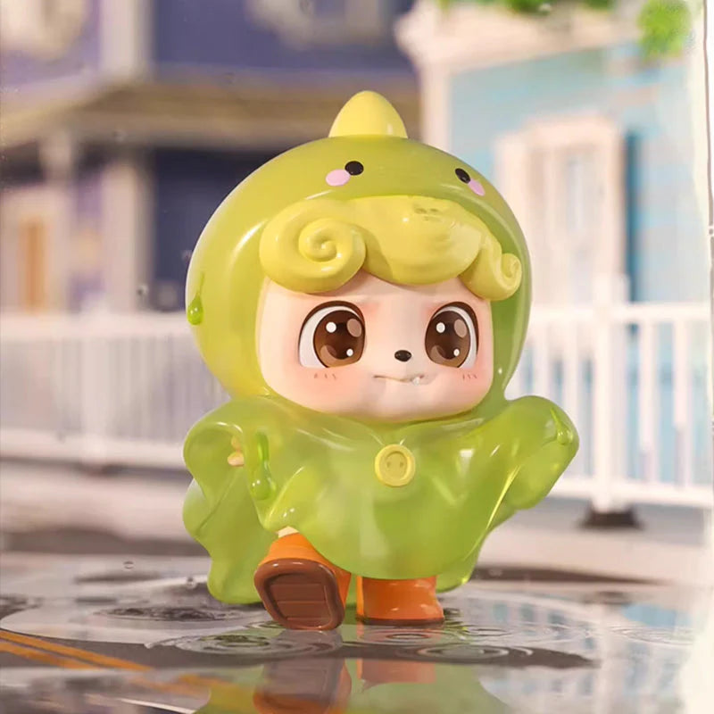 Q kid be your Q baby figure - open boxes