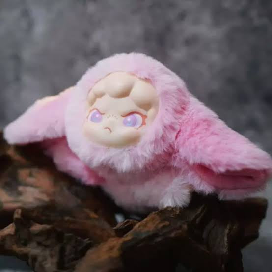 Dora Shanhai dreams plush - open box