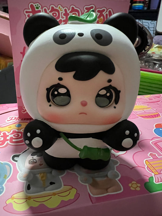 B bao please embrace figure - open box