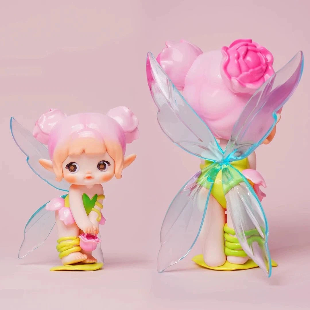 Nommi little world figure - open box