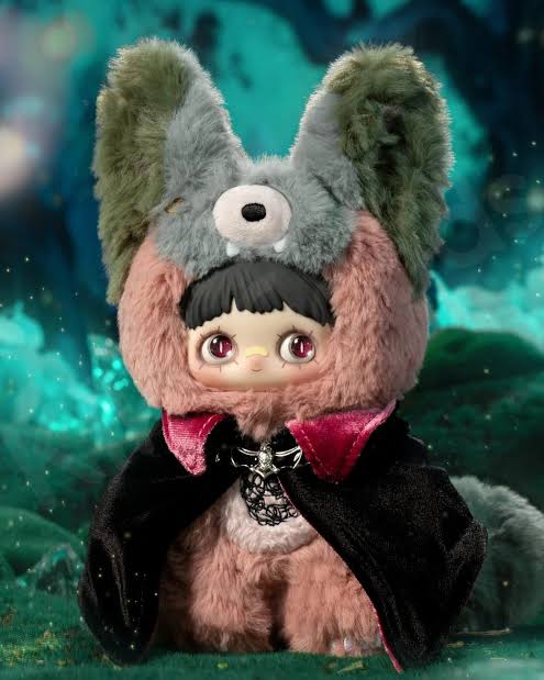 Maymei symbiote neverland plush - open boxes