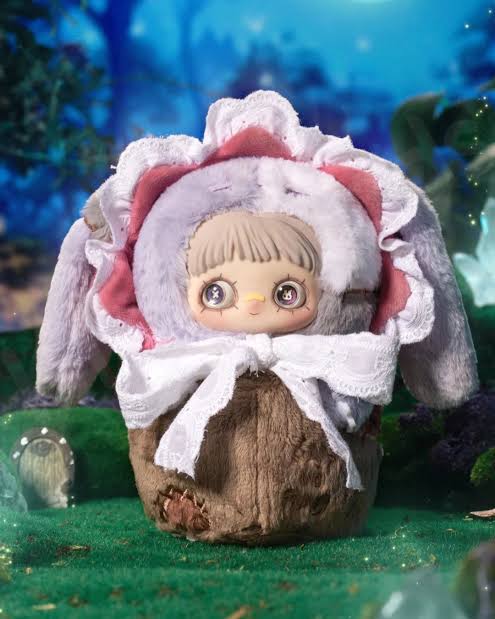 Maymei symbiote neverland plush - open boxes