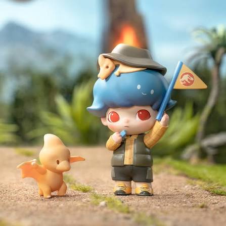 Dimoo Jurassic world figure - open box