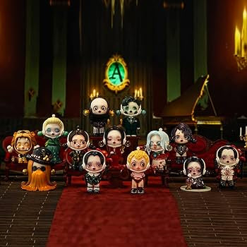 Skullpanda Addams family figure blind box